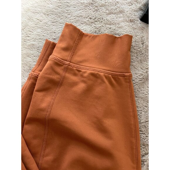 Fabletics Rust Orange Joggers With Pockets - Womens Size M - 100% Polyester - Picture 8 of 8